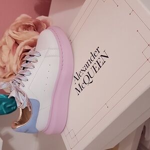 Alexander McQueen sneaker
